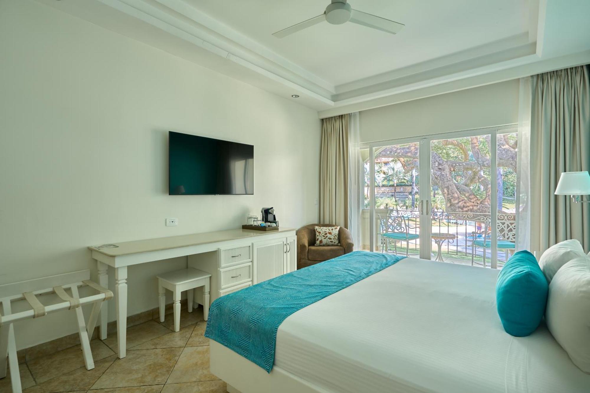 Hotel Tamarindo Diria Beach Resort الغرفة الصورة